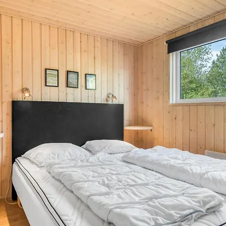 Alisa - 1-9km From The Sea By Interhome Feriehus